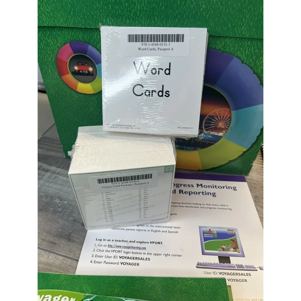 VOYAGER PASSPORT Teacher Resource Kit and Student Reading Pack A Set